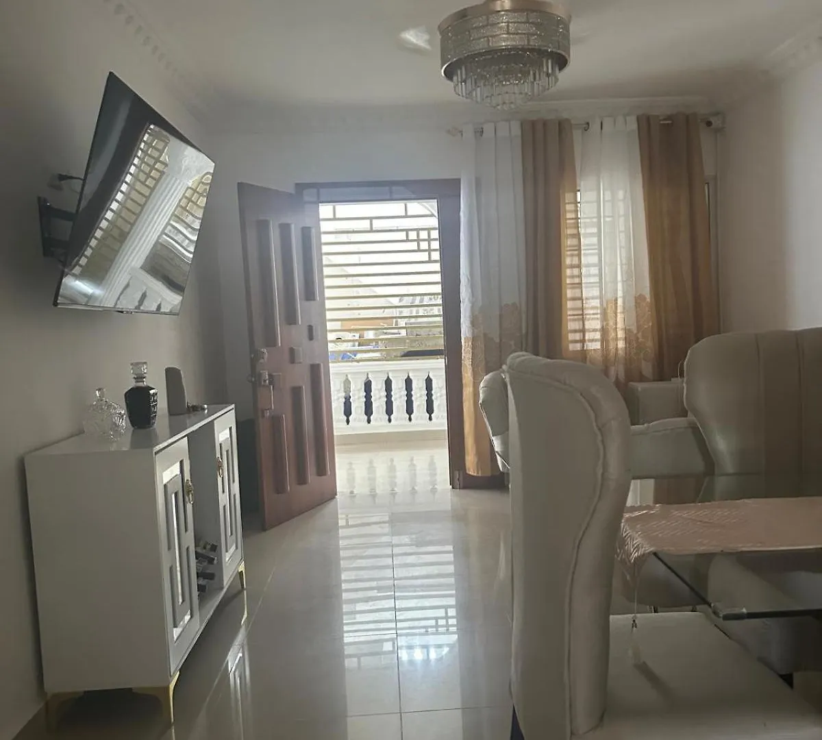 Mariposa Apartman Juan Lopez